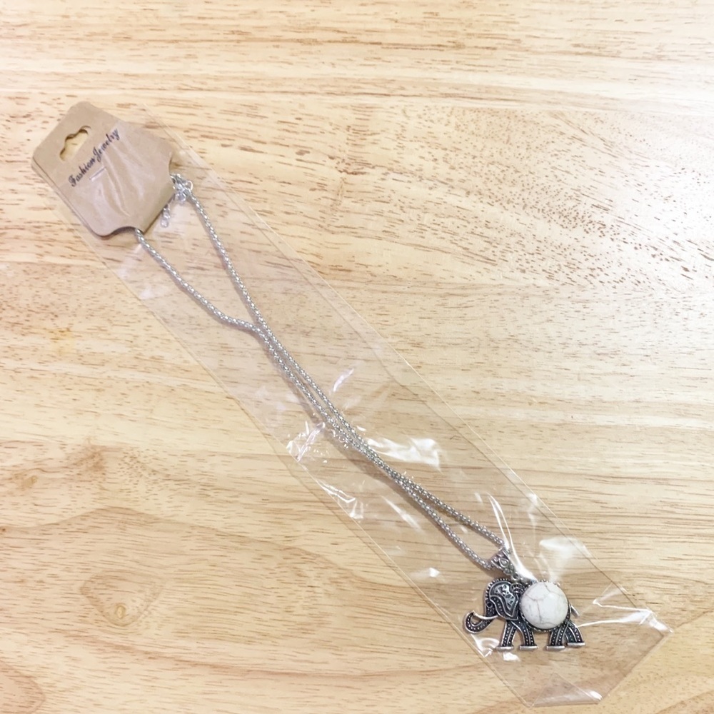 Brand New! Never Worn! Silver Chain Elephant Ivory Gem Semiprecious Necklace.